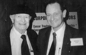 Dr Rober Grace with Dr Linus Pauling